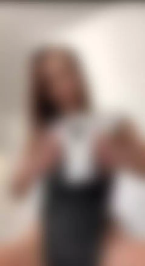 Your new favorite — a very cute girl! Subscribe — link in bi... by evierouge