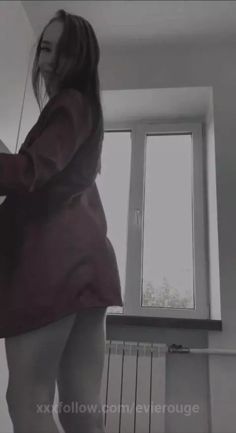 Cutie! Don’t forget to subscribe! 😍💫 by evierouge