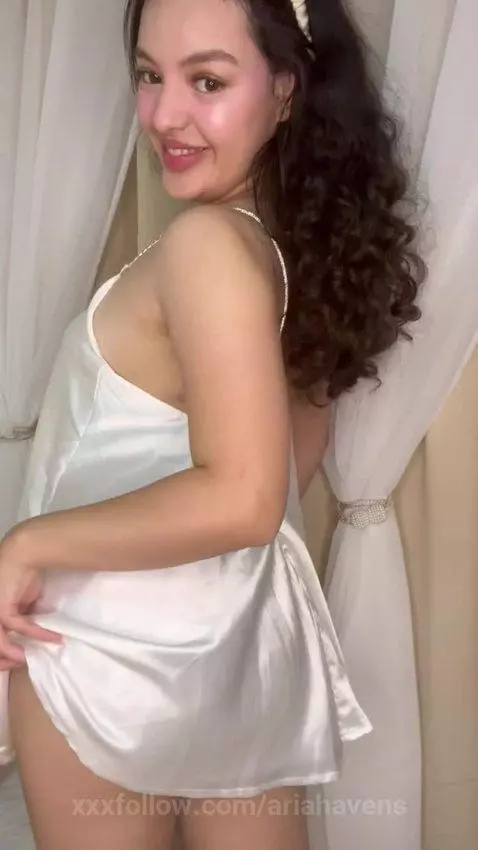 Hello <3 by ariahavens