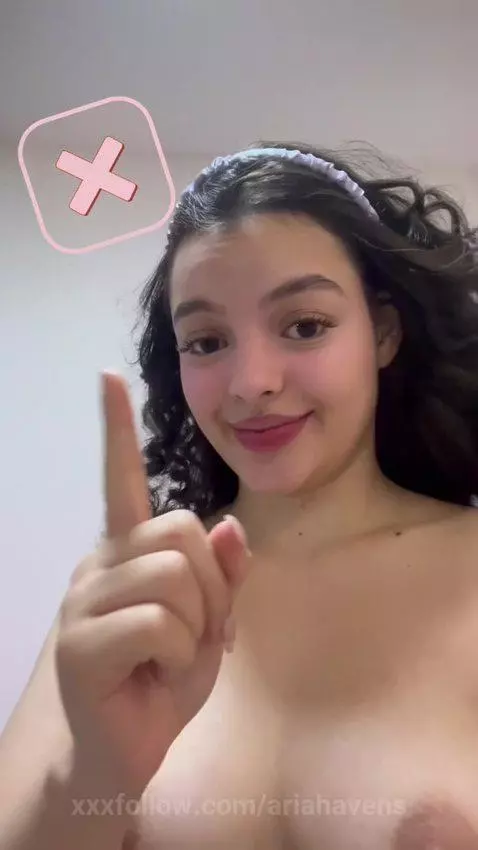 Don’t Stop Here… Follow Me to Heaven 😏👑 by ariahavens