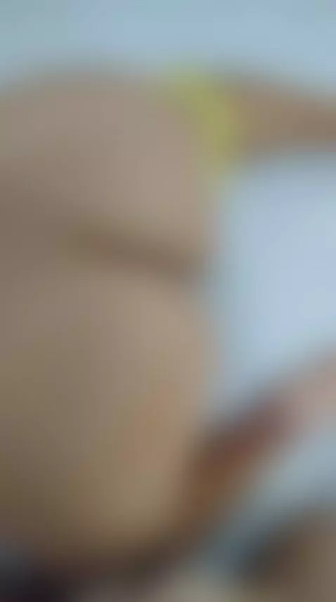 una sesión de nalgadas rojas para su esclava 🤤 osea yo 😋 by lulitabigass