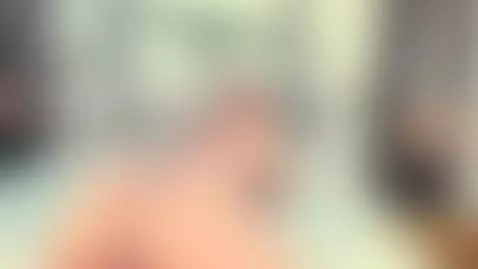 I want to ride on your rich baby cock  🥵�🥵 by tessacooper