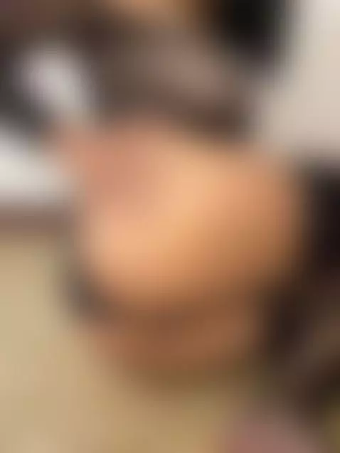 Milf's Bigass is ready for you by lorrainemonreau