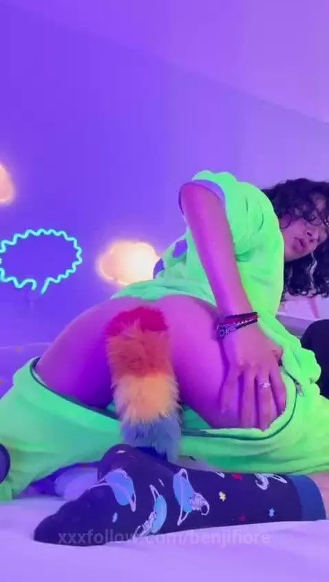 This Mike Wazowski is hot and wants all your milk 😈🤤 by benjifiore