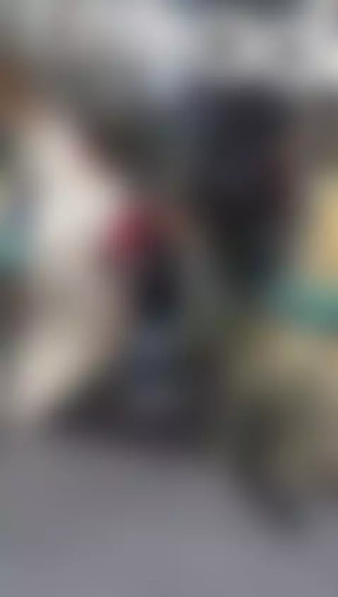 If this is my abdomen, do you imagine what's below? by benjifiore