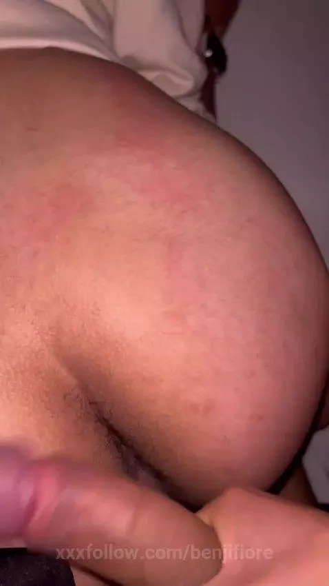 It's sensational to fuck my friend in the ass by benjifiore