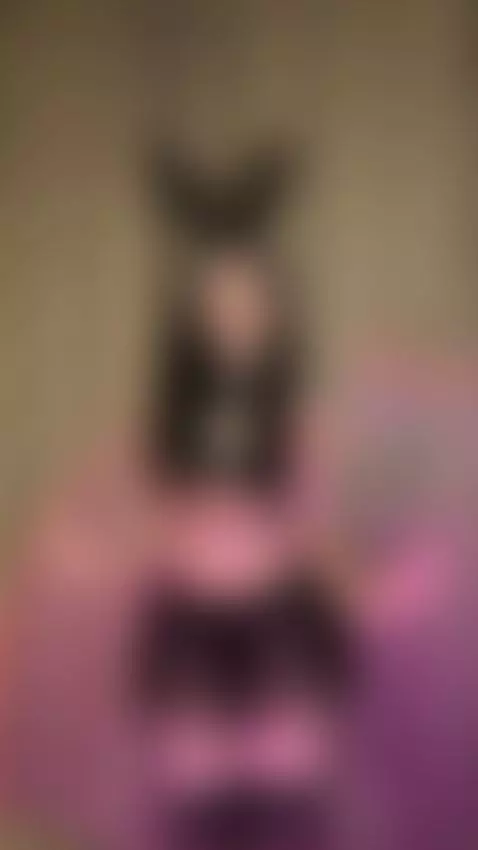 You dream it. I post it. OnlyFans link in bio 💭 by darianaaaa