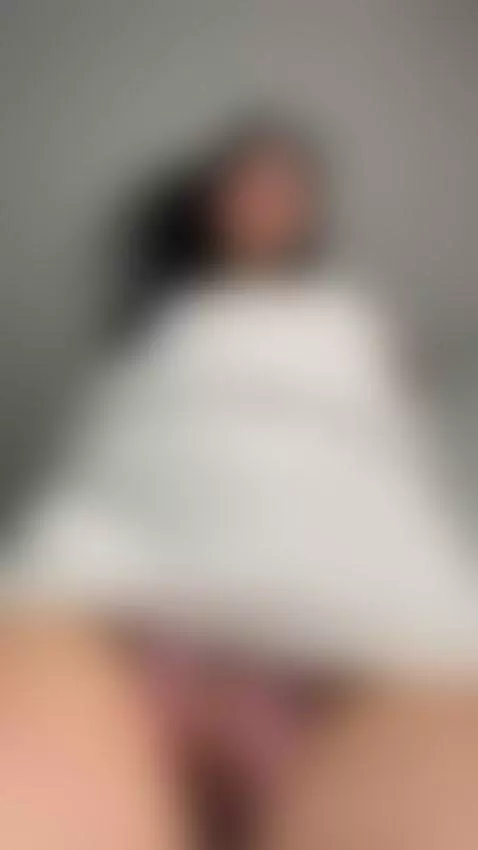 Message me something sweet — I’ll answer 💌 OnlyFans by darianaaaa