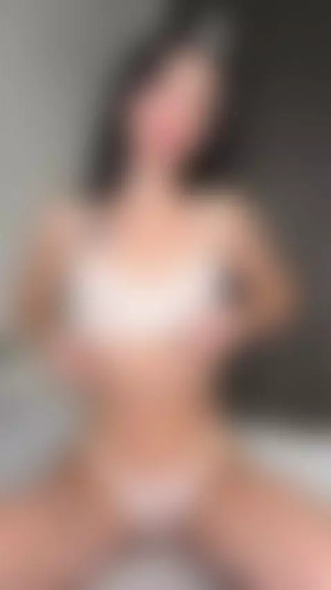 Miss me? I’m always around on OnlyFans 😉 by darianaaaa