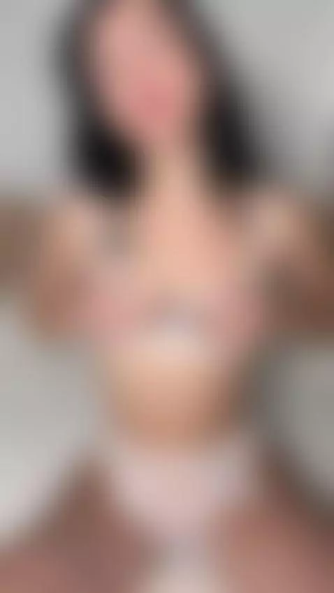 Message me, let’s see where it goes 💋 by darianaaaa