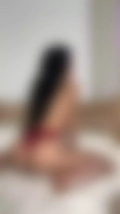 Ready to see more of me? OnlyFans is where it happens 😘 by darianaaaa