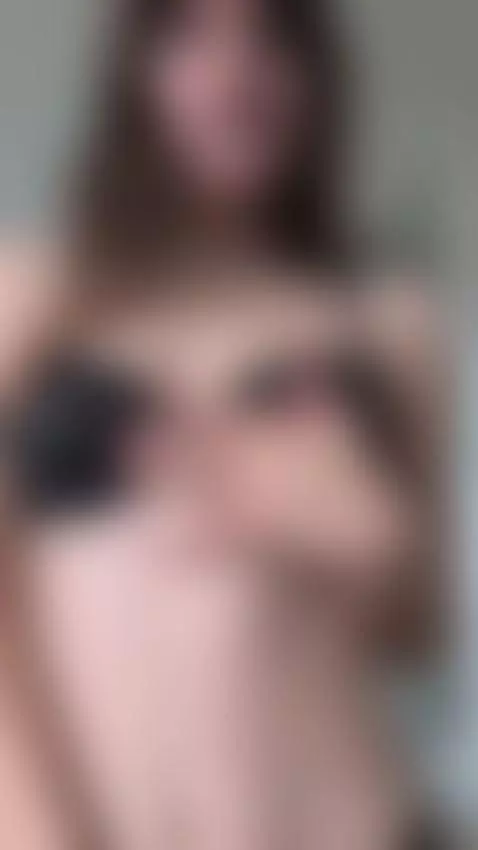 I show just enough here. The rest is premium 😉 by kattenoir