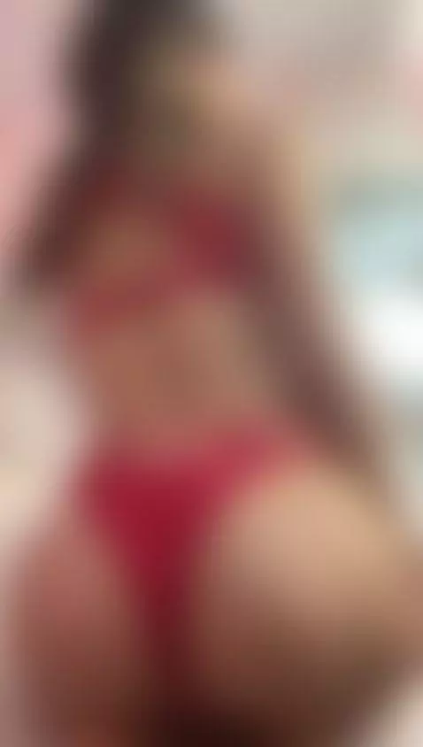 💋 Just me… being dangerously hot by emilywhinfree