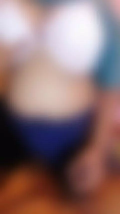 Spa girl Jerkingoff and smoking by aarohieesha