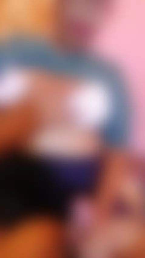 Massge palor girl handshake by aarohieesha