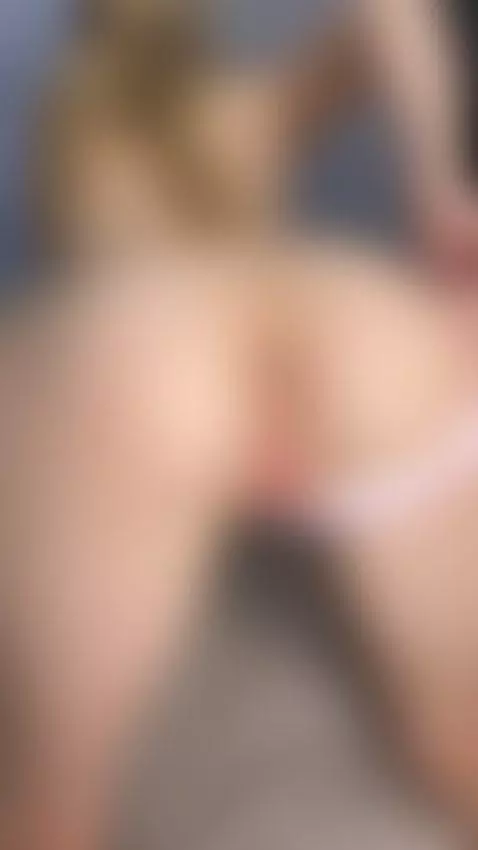 Need my holes double-occupied ASAP 🍑🍆🖐️⏰ by nikaoss