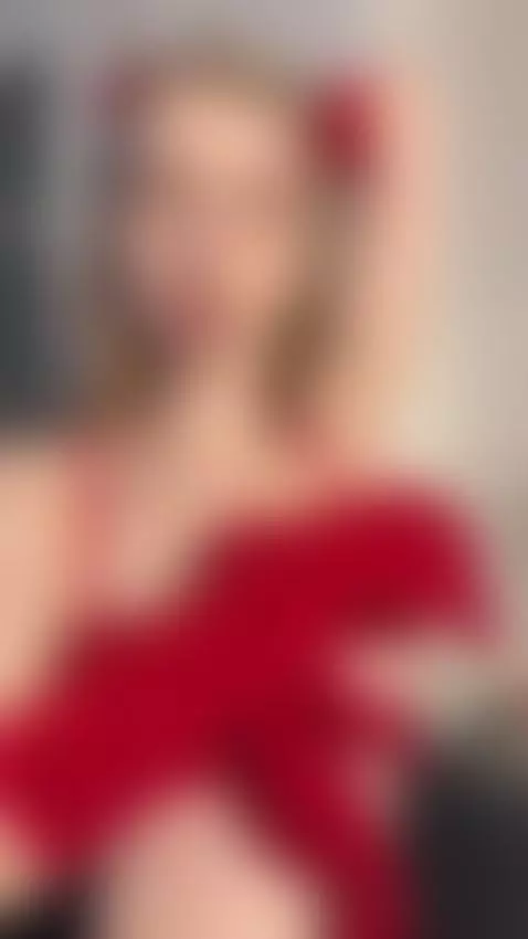 Double penetration mood: dick inside pussy, fingers ruining ... by nikaoss