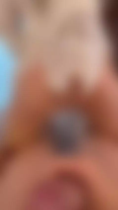 Gentle hot girl obsessed with rough dirty sex. Message me on... by nikaoss