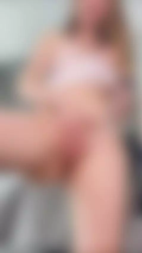 A sweet and gentle girl who will fill you with positive emot... by josephineblush