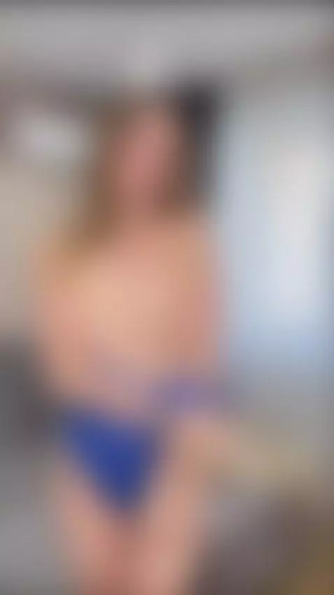 Get to know her better — link in bio. Don’t miss out! 💕🔗 by josephineblush