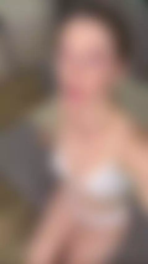 The most stylish girl! 👗 Follow the link. 🔗 by josephineblush