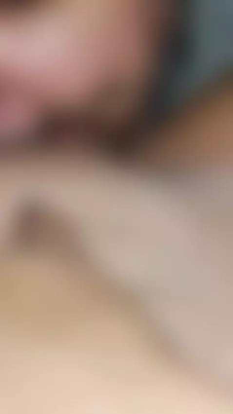 QUE HERMOSO COMO ME CHUPA MI VECINO by andregok