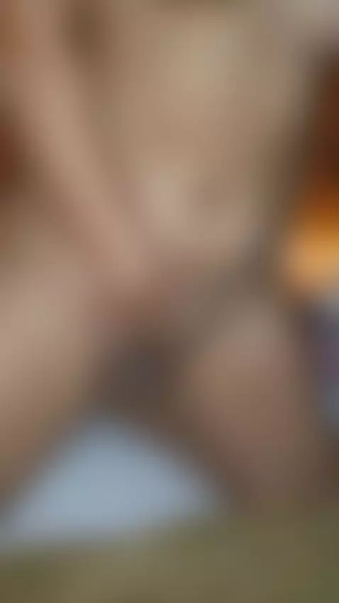 Masturbandome un poco by andregok