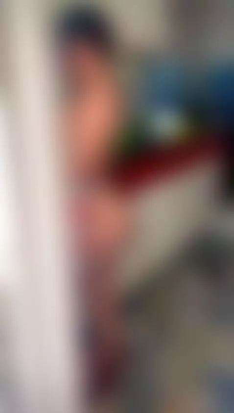 Chloe looks so delicious cooking!!! 🔥🔥 by cloexbilly