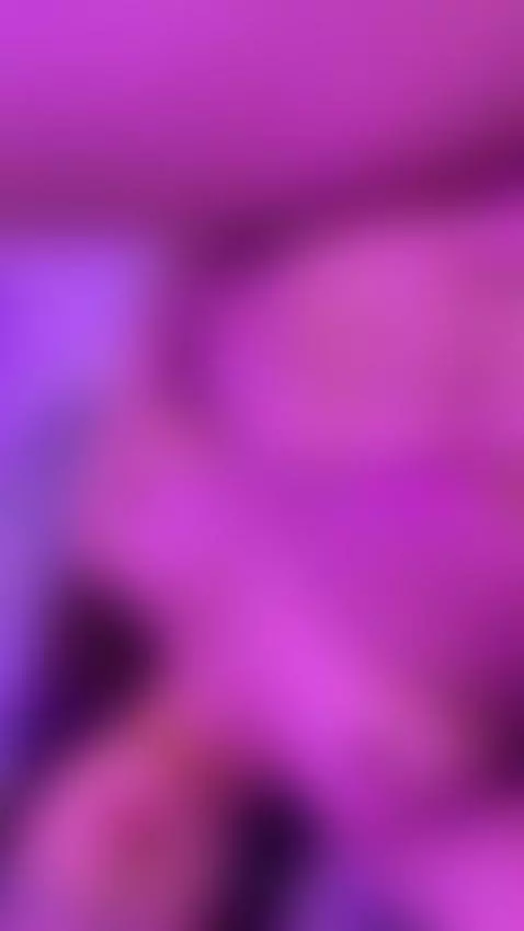 I'm too horny, I need someone to put his cock hard in me! 🍆 by cloexbilly