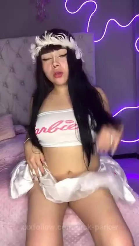 view mi room ?? 🫦 by luck-parker