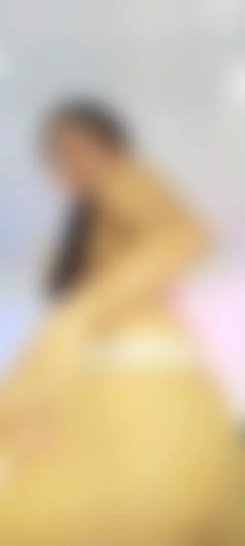 Dance hot by leia-laurent