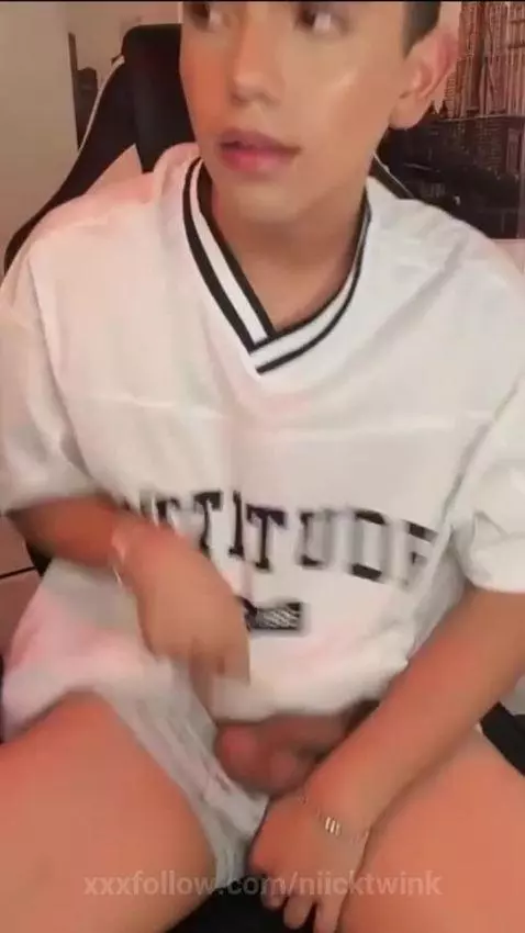 I really want love,🍆 do you think you can get coming? 💦 by niicktwink