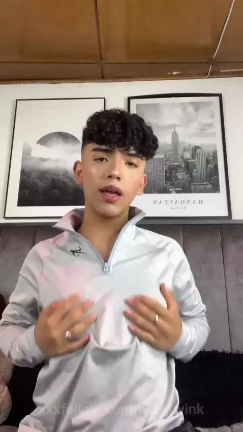 I want you to come and break my ass bby 🍑💋 by niicktwink