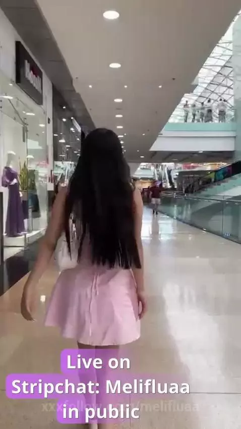 💋I’m live now, babes
Come play with me on by melifluaa