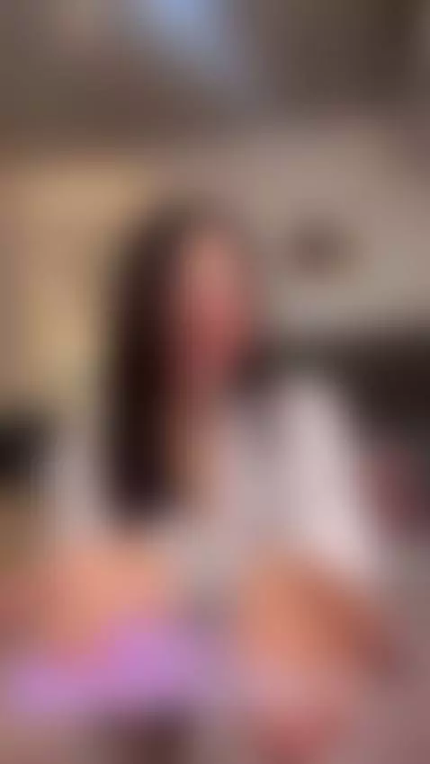 🩷I’m Live Right Now – Come Play with Me 🩷 by melifluaa