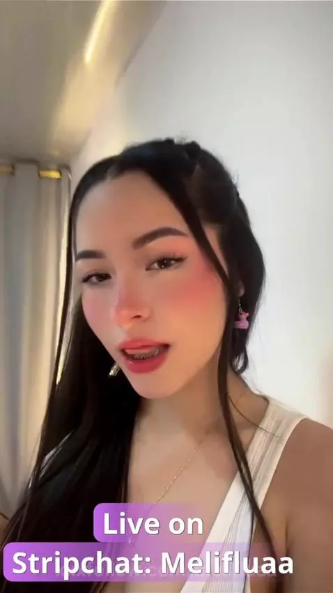 🩷Your moment of pleasure begins, come see me live.🩷 by melifluaa