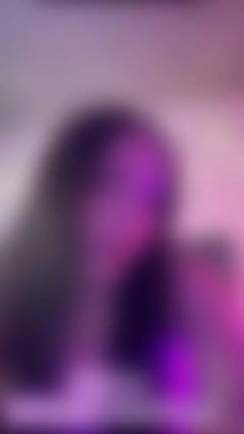 I’m live... come lose control with me. by melifluaa