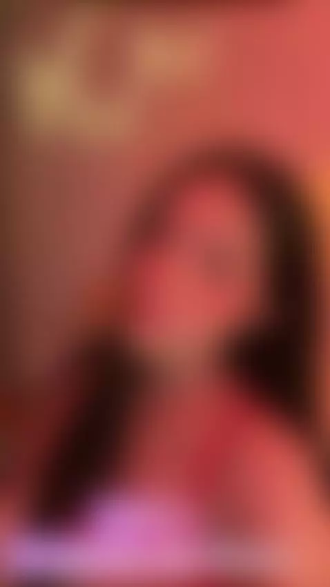 Good morning my loves, I'm live💗 by melifluaa