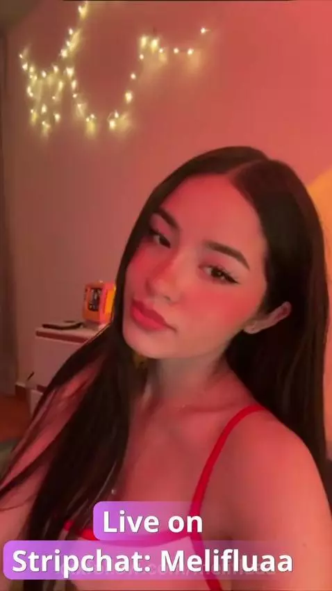 Good morning my loves, I'm live💗 by melifluaa