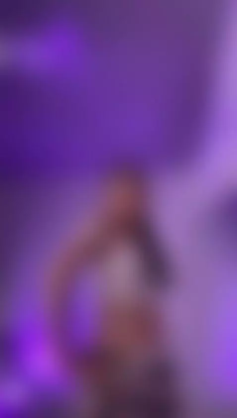 I'm live💗 by melifluaa