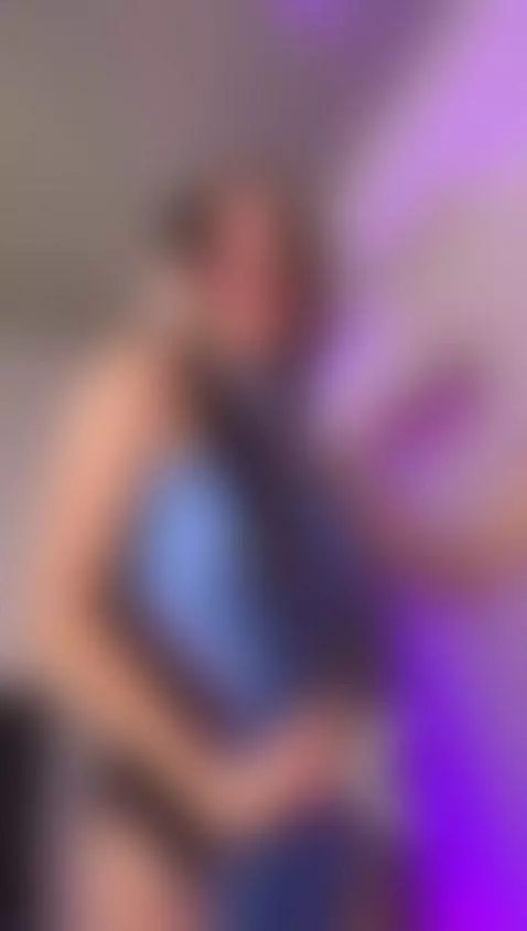 I'm live💗 by melifluaa