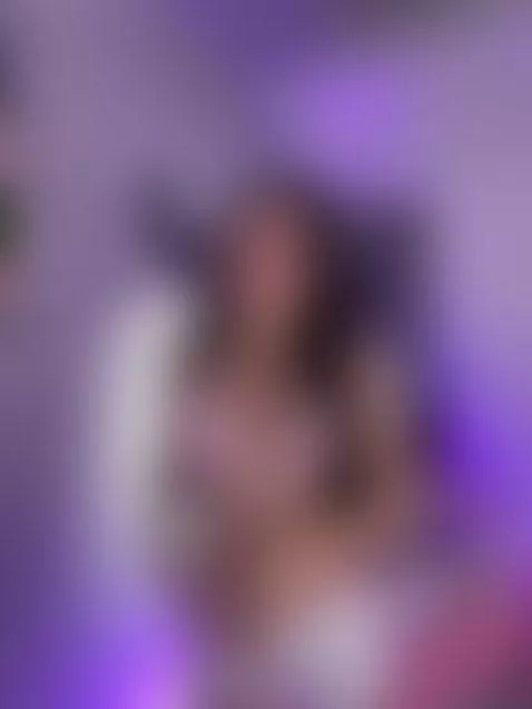 I'm live💗 by melifluaa