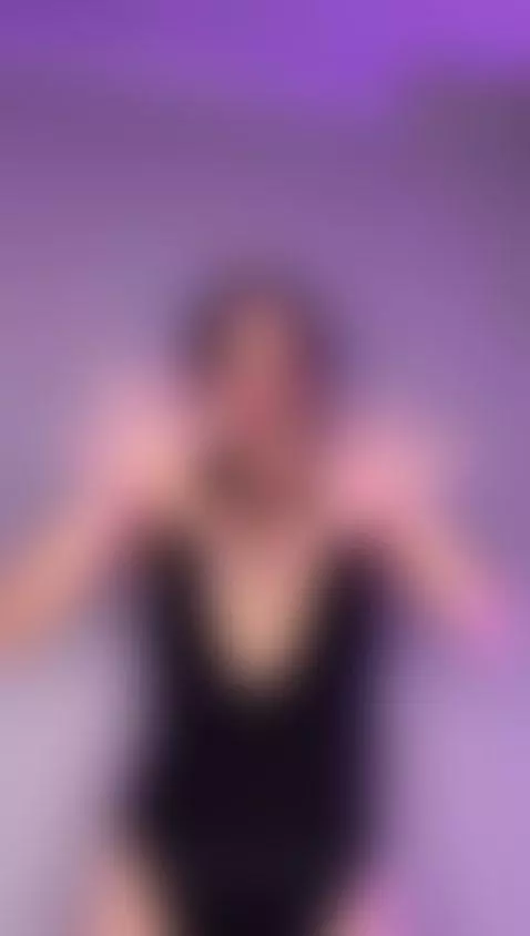 I'm live💗 by melifluaa