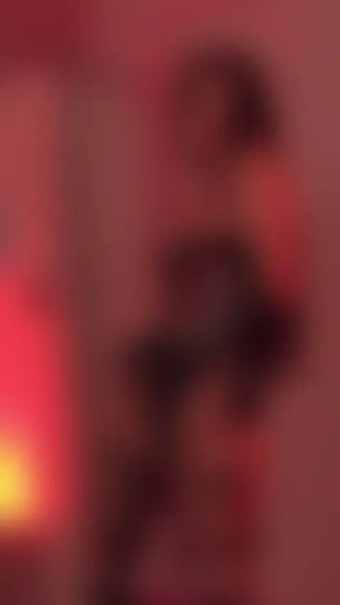 Hey you… yes, you 😏
Live now and waiting for you 🔥
Don’t kee... by melifluaa