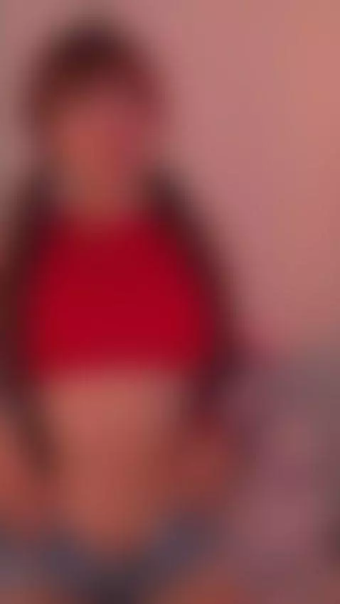 Hey you… yes, you 😏
Live now and waiting for you 🔥
Don’t kee... by melifluaa