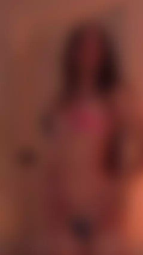Hey you… yes, you 😏
Live now and waiting for you 🔥
Don’t kee... by melifluaa