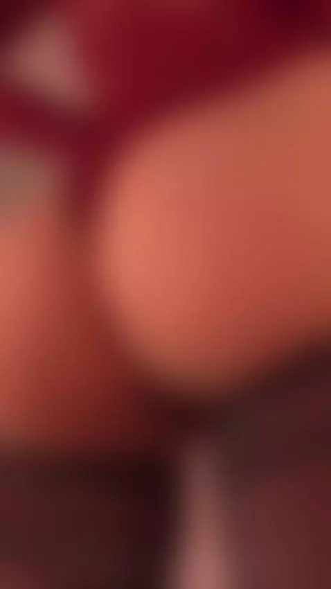 Hey you… yes, you 😏
Live now and waiting for you 🔥
Don’t kee... by melifluaa