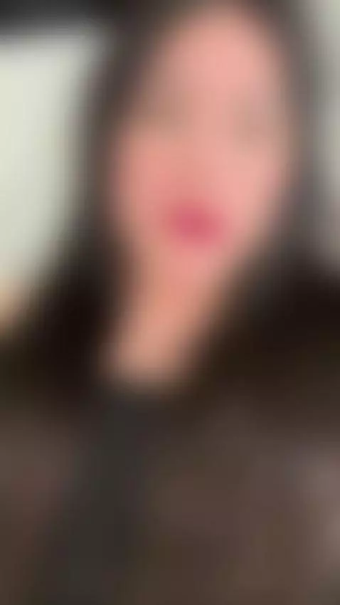 Morning kisses just for you 💋 Did you miss me? by ariabellets