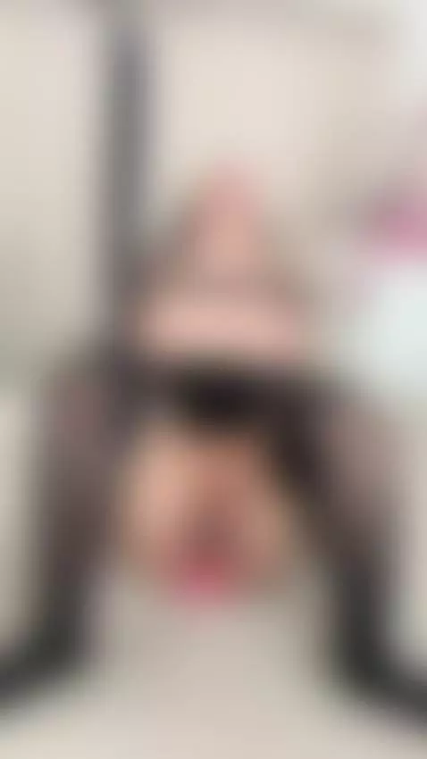 Tell me your fantasy, maybe I’ll make it real 💕 by ariabellets