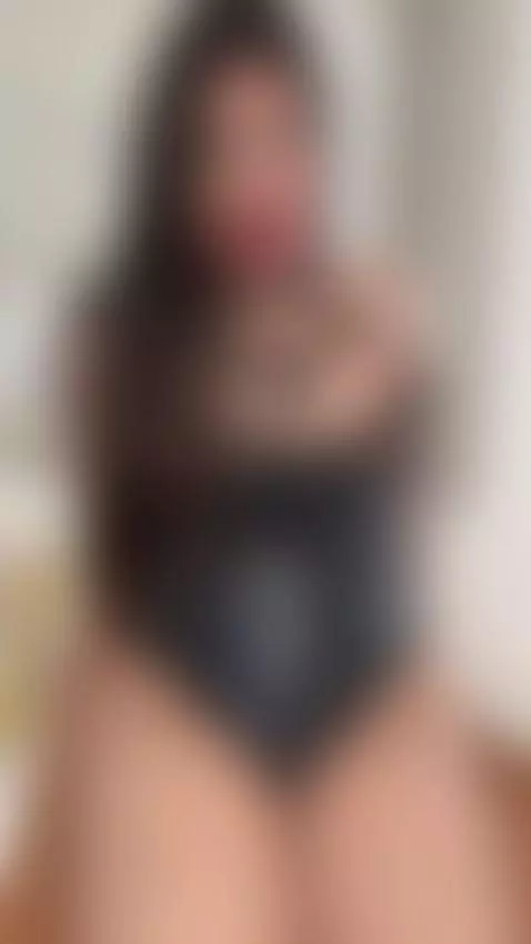 The naughtiest part of me is my smile 💋 by ariabellets